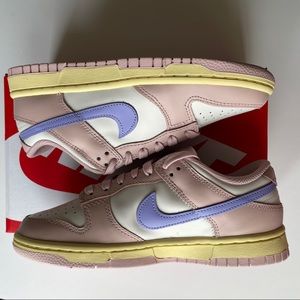NIB Nike Dunk Low Sneakers Pink Oxford/Light Thistle/Phantom Women 6.5 Men 5